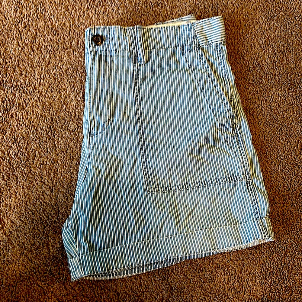 Gap Khaki Shorts, light Jean color with white stripes, size 8, lightly worn.